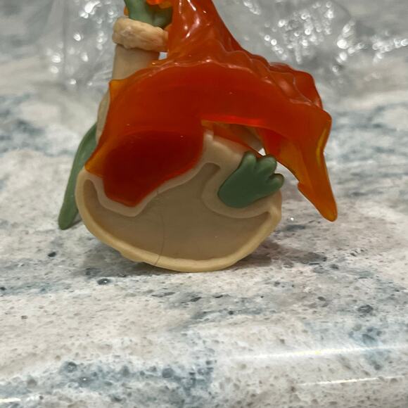 Hasbro Star Wars The Mandalorian Grogu Stopping Fire Pose Action Figure - Picture 3 of 6